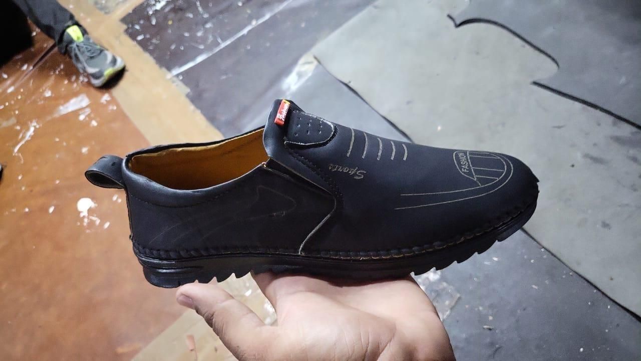 Men Leather Soft Slip On Casual Shoes - Freehome
